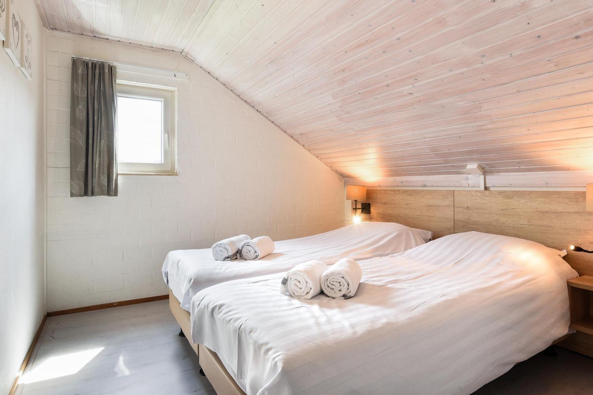 Summio Vakantiepark Reevallis Вийлен Стая снимка