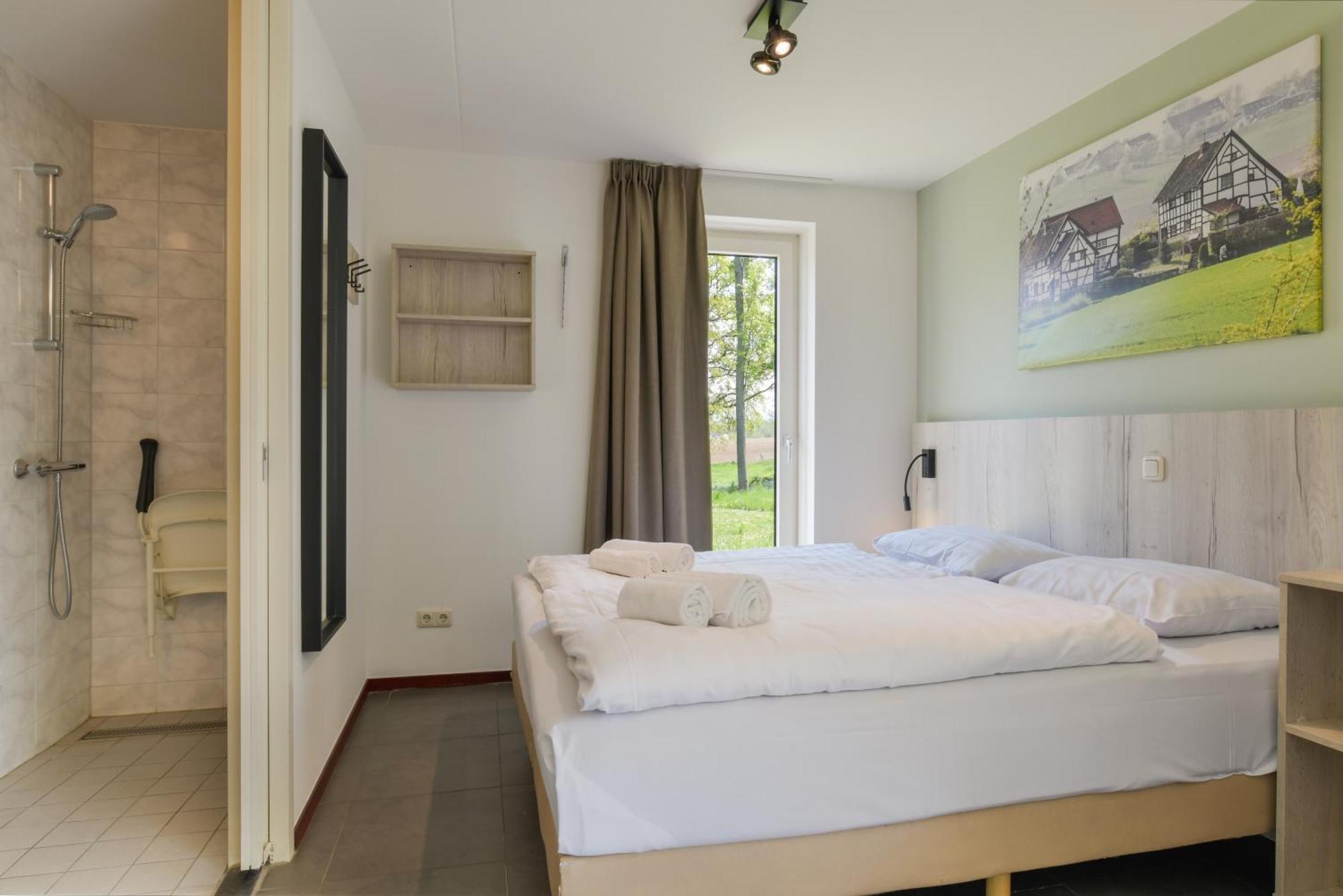 Summio Vakantiepark Reevallis Вийлен Стая снимка