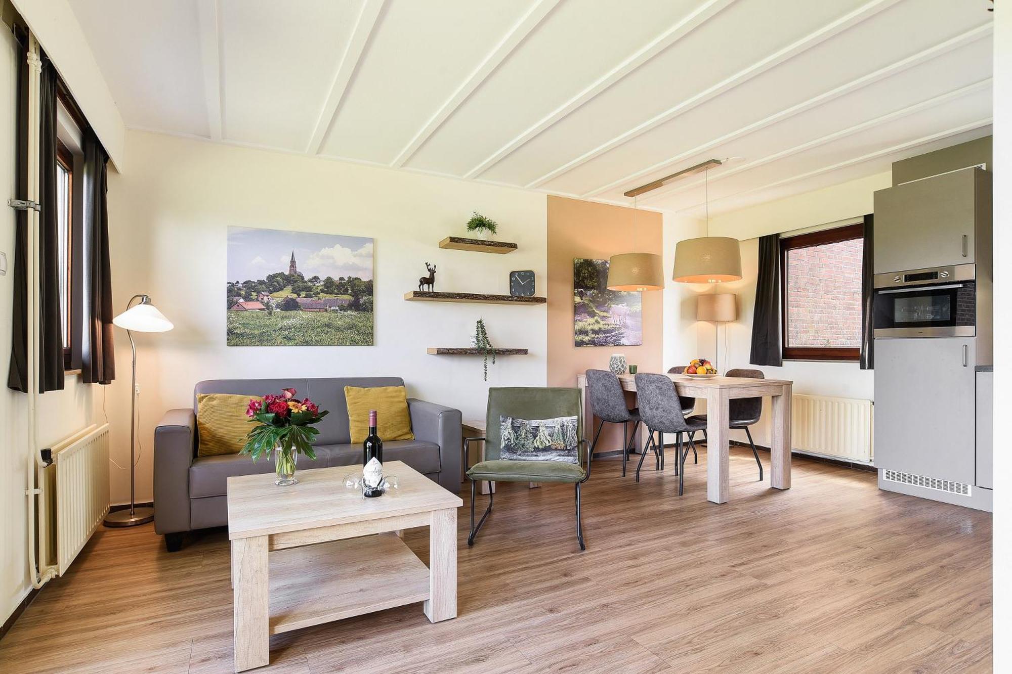 Summio Vakantiepark Reevallis Вийлен Стая снимка